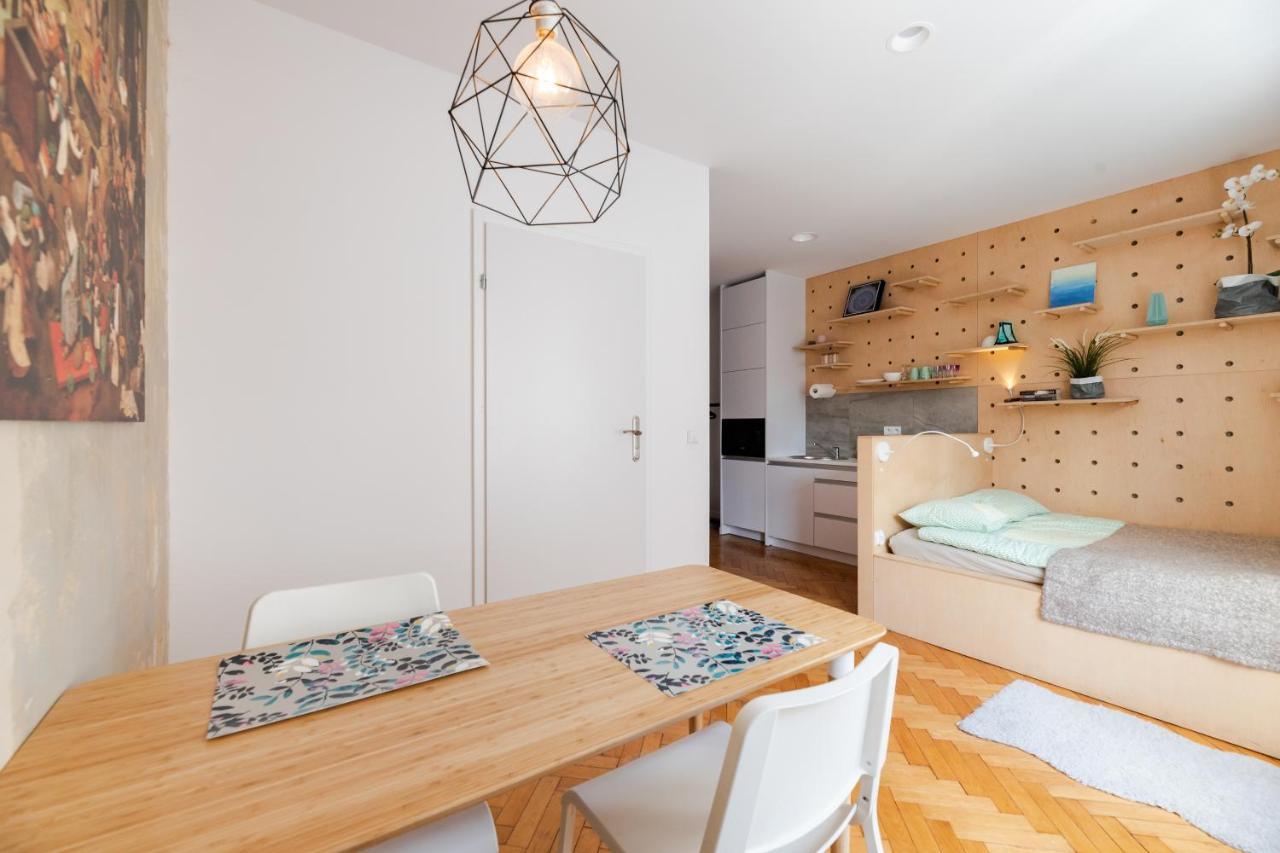 Apartament W Sercu Miasta Λοτζ Εξωτερικό φωτογραφία